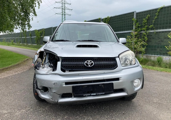 Toyota RAV4 cena 10900 przebieg: 211000, rok produkcji 2003 z Zelów małe 191